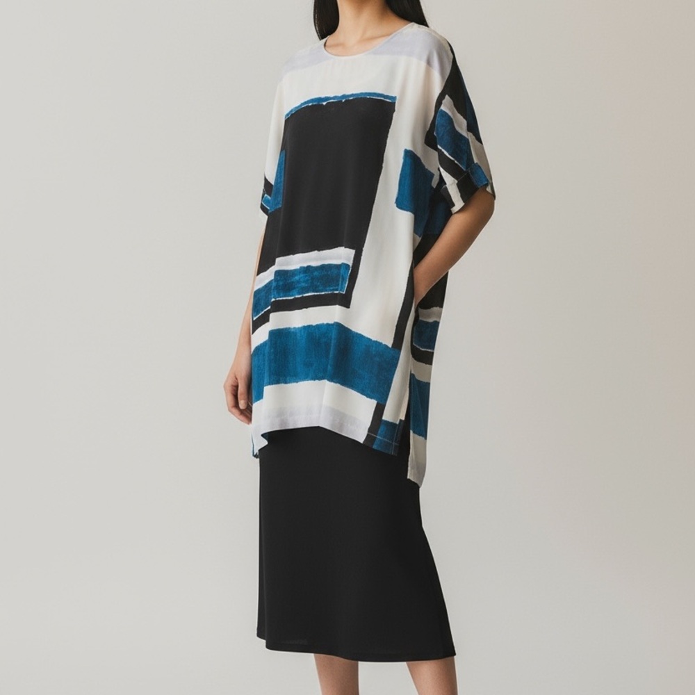 Natori Asymmetrical Dress in Blue and Black - Picture 8 of 11